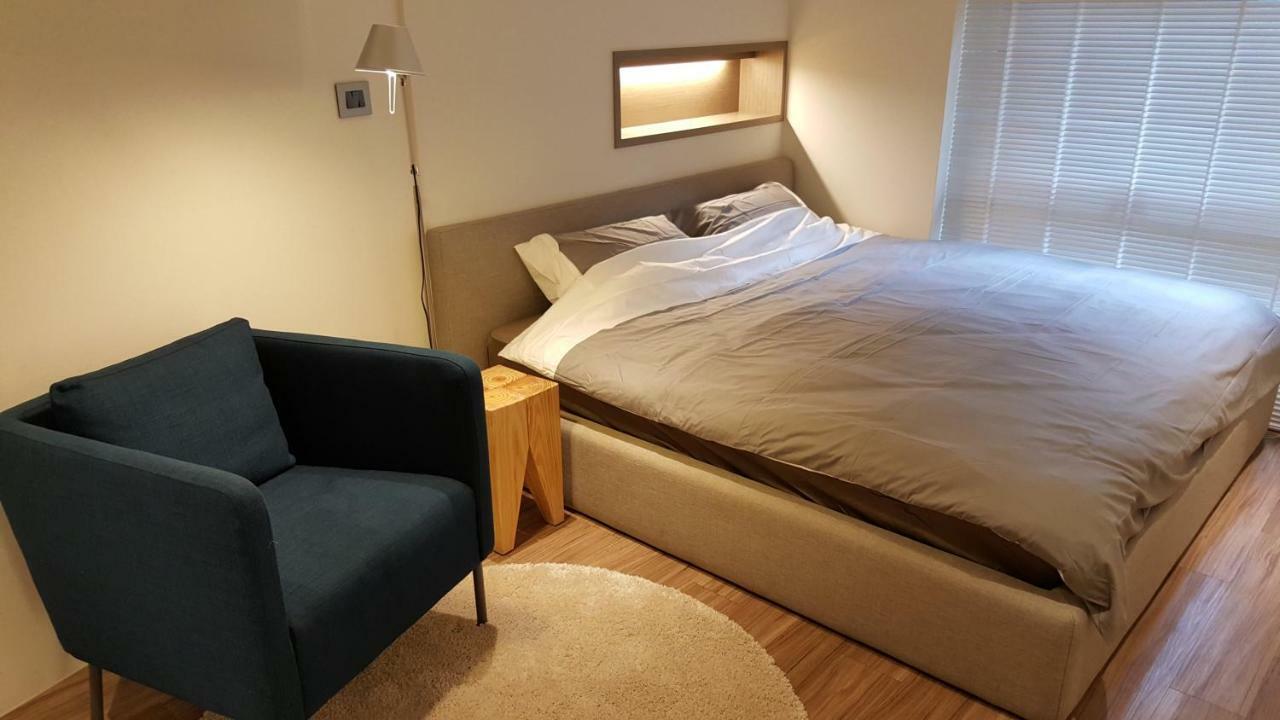 3 Bedrooms And 1 Study And 3 Bathrooms Near Taipei 101 & Mrt Exterior photo